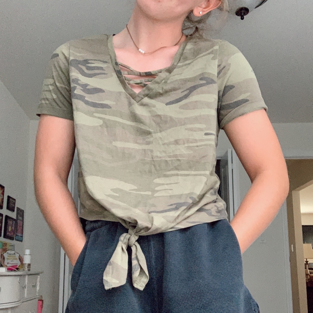 Camo tshirt